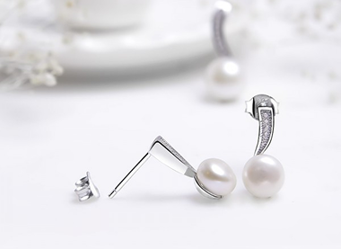 Trang Sức 750 – Vẻ Đẹp Sang Trọng và Bền Vững Theo Thời Gian